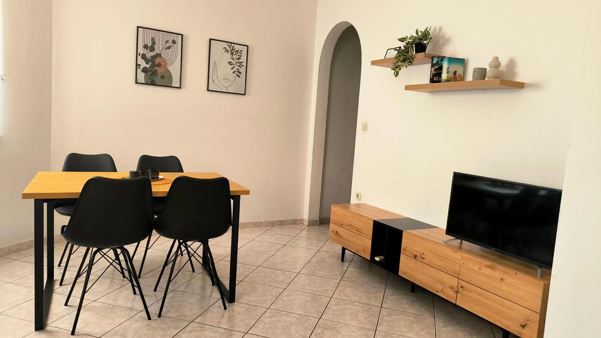 Apartments Ines Medulin 0*,