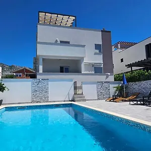 Silver Privatunterkunft Starigrad Paklenica